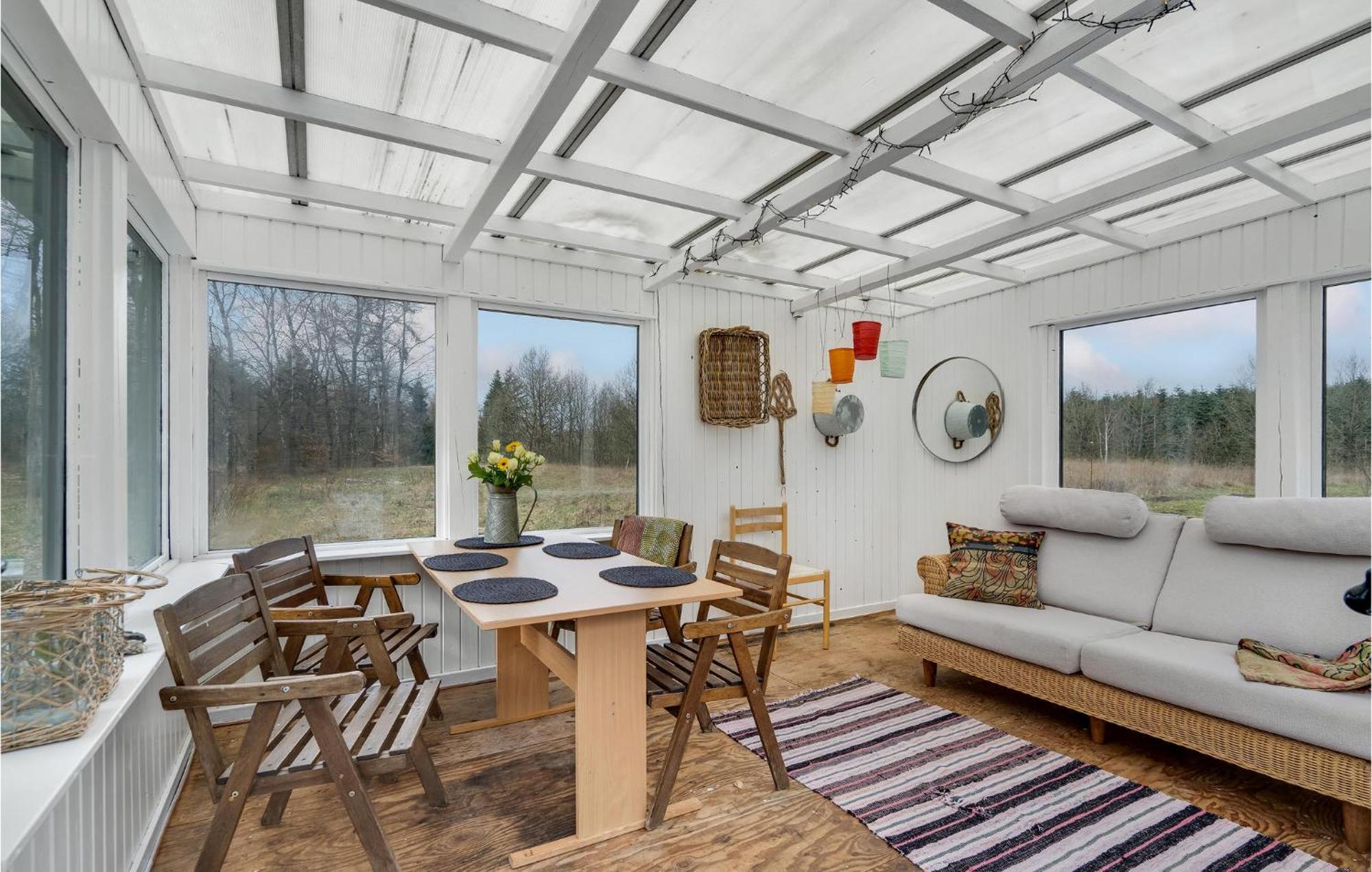 Vakantiehuis Lovely In With Kitchen *